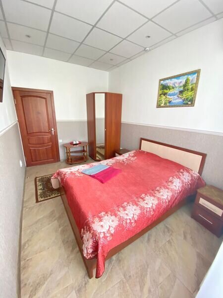 Номер 1-местный