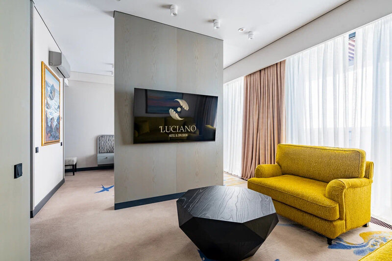 Люкс Семейный 2-местный