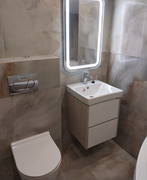 Люкс 5-местный 2-комнатный (№15, без балкона)