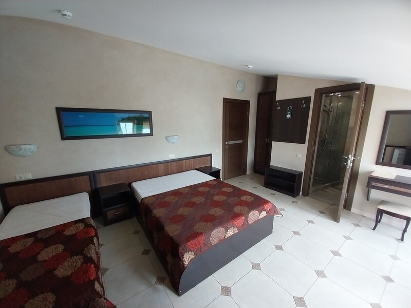 Эконом 3-местный (без балкона, №14)