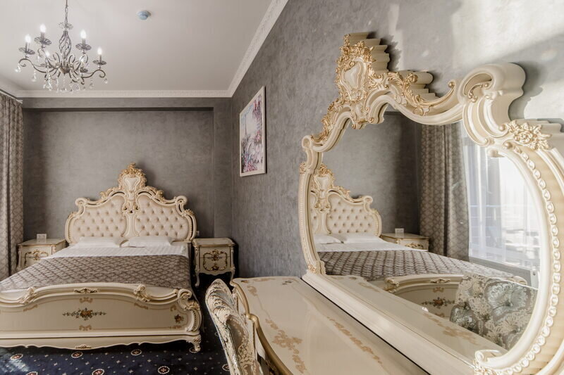 Люкс 4-местный 2-комнатный