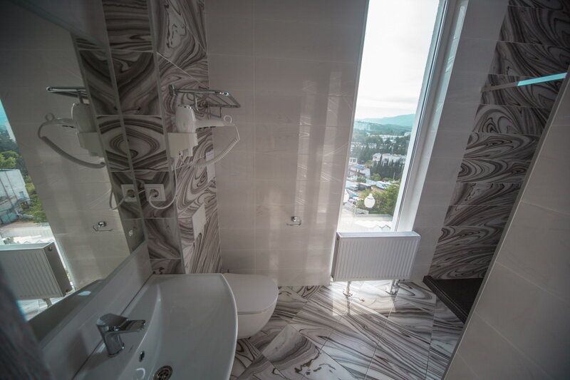 Люкс 4-местный 2-комнатный