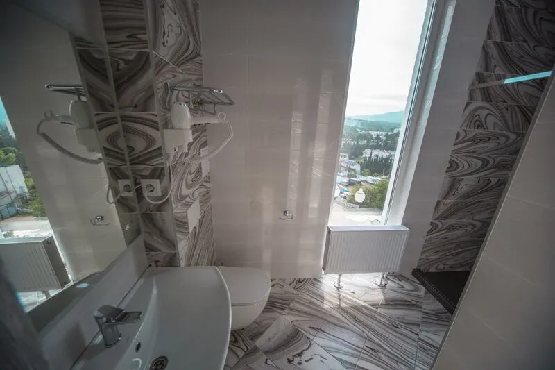 Люкс 4-местный 2-комнатный