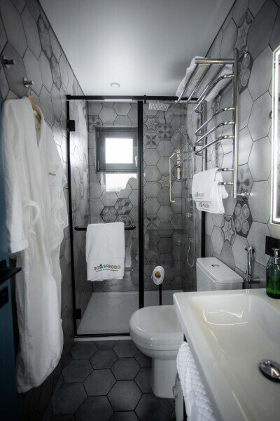 Коттедж 4-местный №8