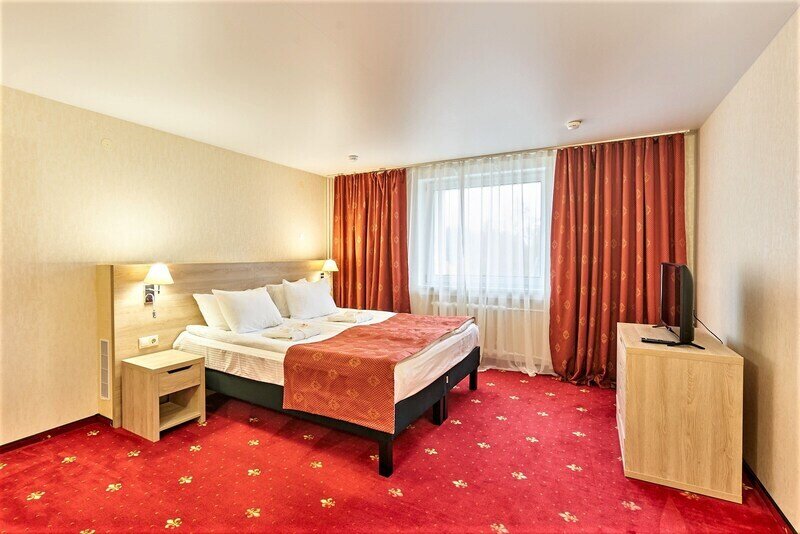 Люкс 2-местный 2-комнатный корпус Европейский