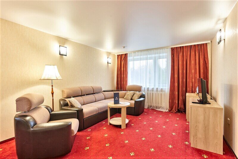 Люкс 2-местный 2-комнатный корпус Европейский