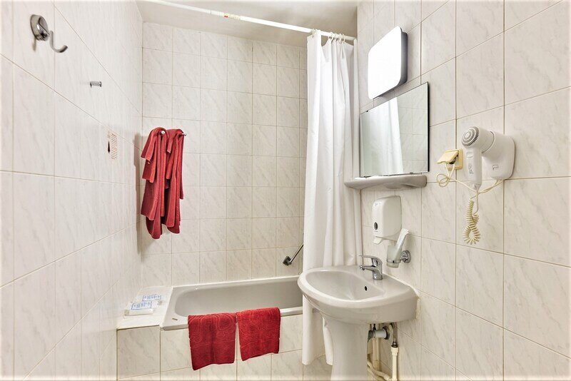 Люкс 2-местный 2-комнатный корпус Европейский