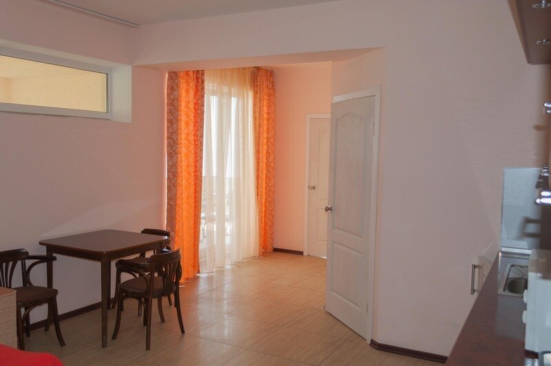 Люкс 3-местный 2-комнатный (корпус 2)