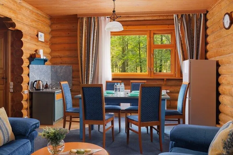 Коттедж 6-местный 2-этажный