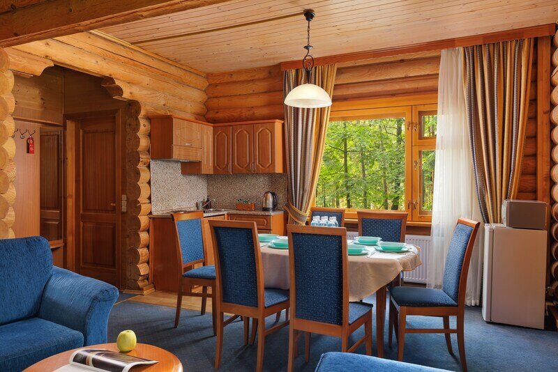 Коттедж 6-местный 2-этажный (с мини-кухней)