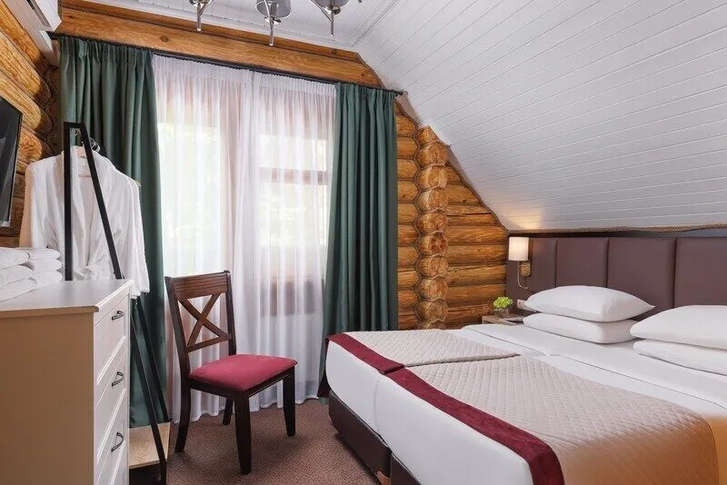 Коттедж Люкс 6-местный 2-этажный