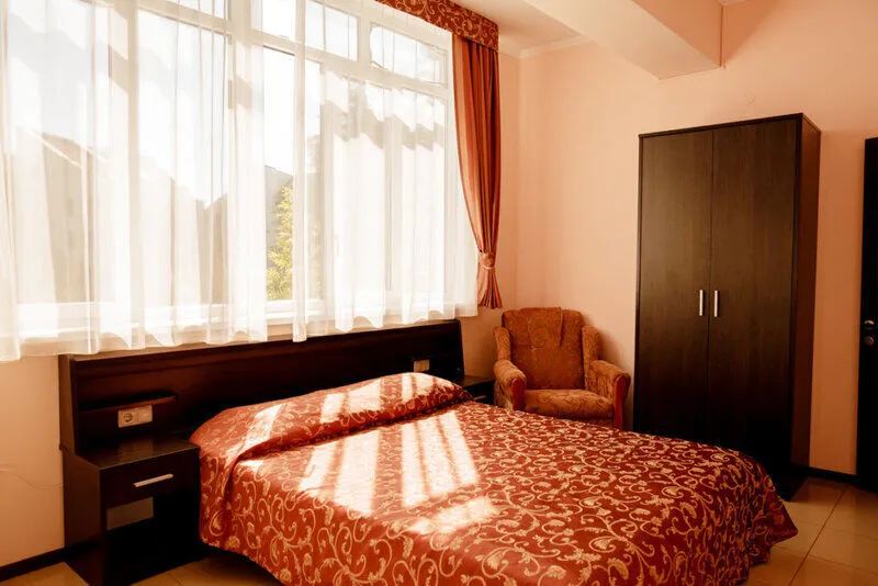 Люкс 2-местный 3-комнатный (Мини-сити)