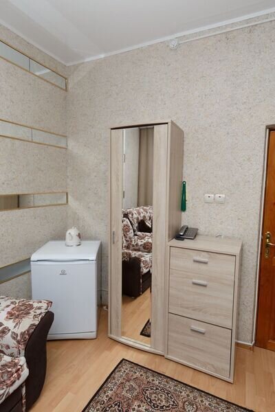 Люкс 1-местный 2-комнатный корпус № 3 (44 кв.м)