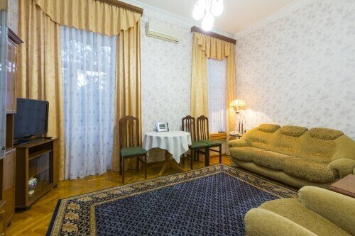 Люкс 2-местный 2-комнатный корпус В (бывший 10)