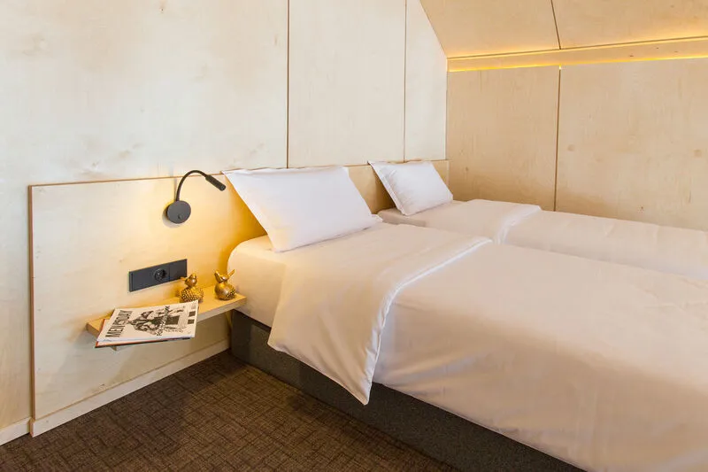 Барн 2-местный (TWIN/DOUBLE)