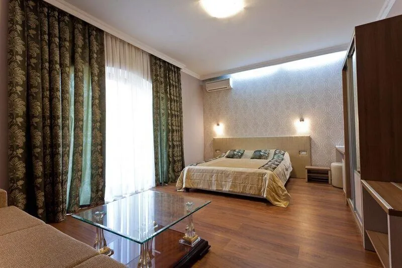 Люкс 3-местный 1-комнатный (корпус Элит)