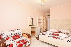 Трехместный люкс с балконом, Гостиница Экватор, село Береговое, муниципальный округ Феодосия