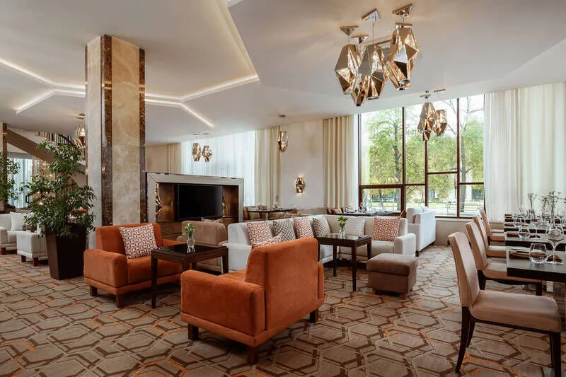 Холл | Grand Autograph, Новосибирская область