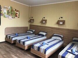 Улучшеный 4-х местный номер с односпальными кроватями, Отель Holiday Park Olimp, Джемете