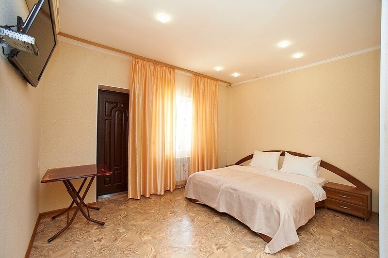 Стандартный 3-местный (с видом на море, 2 этаж)