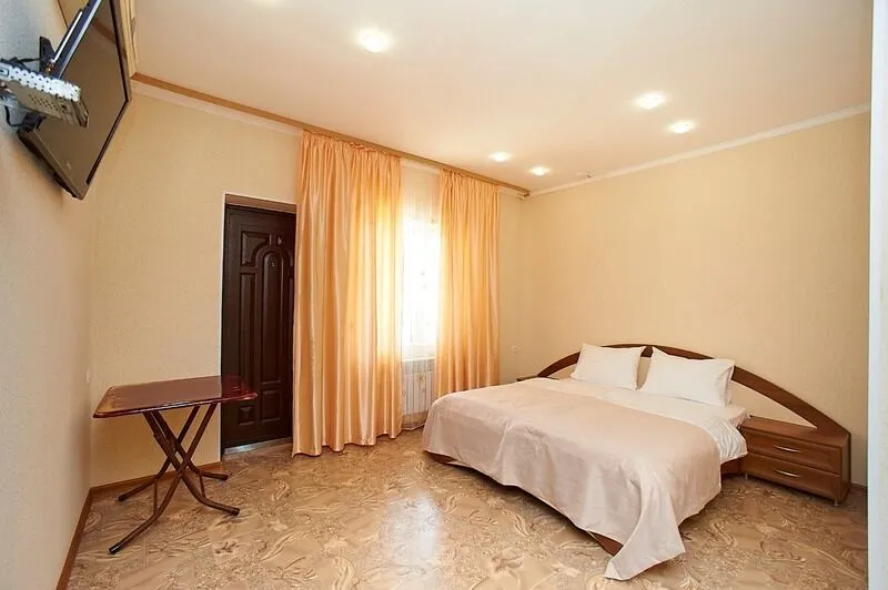 Стандартный 3-местный (с видом на море, 2 этаж)