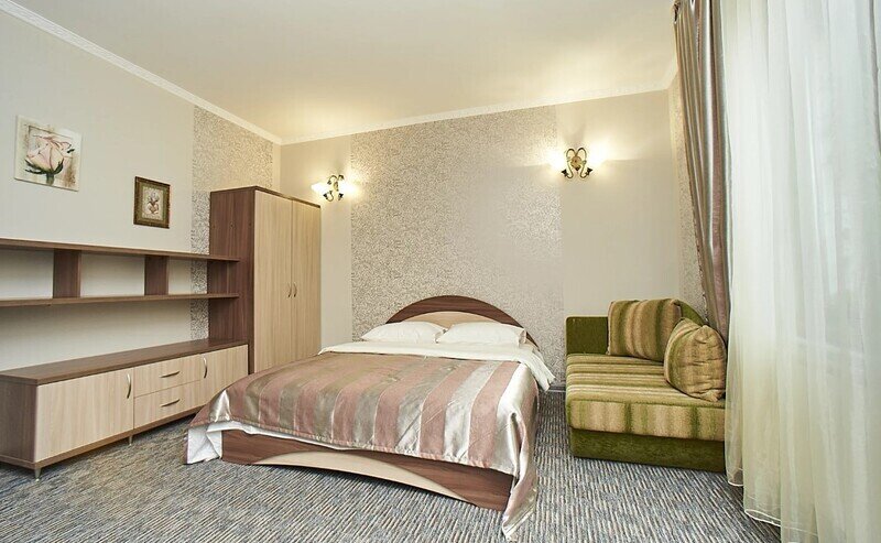 Люкс 4-местный 2-комнатный