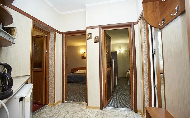 Люкс 4-местный 2-комнатный