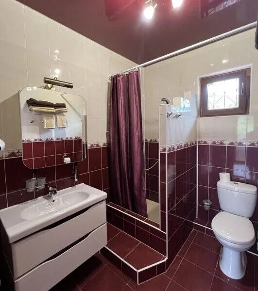 Люкс 4-местный 2-комнатный