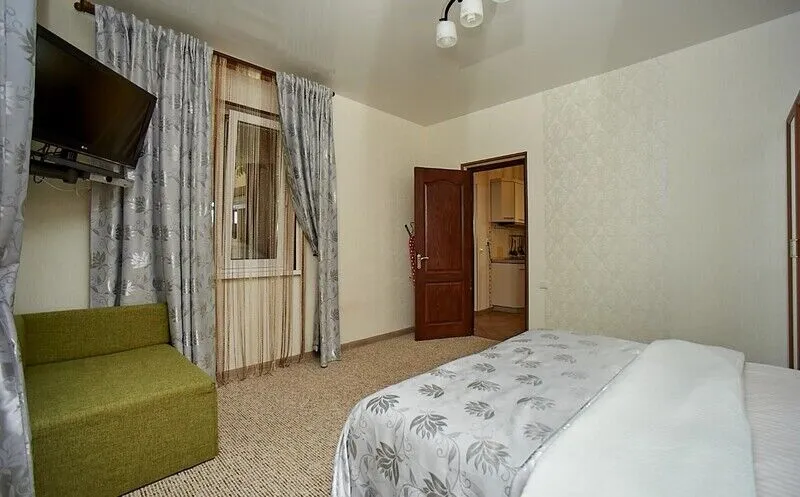 Номер 4-местный 2-комнатный (с кухней)