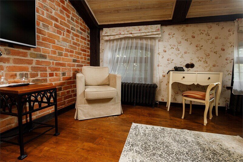 Джуниор Сюит 2-местный (основное здание)