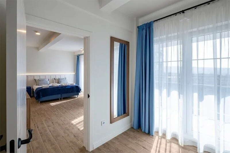 Люкс 2-местный 2-комнатный (с лоджией)