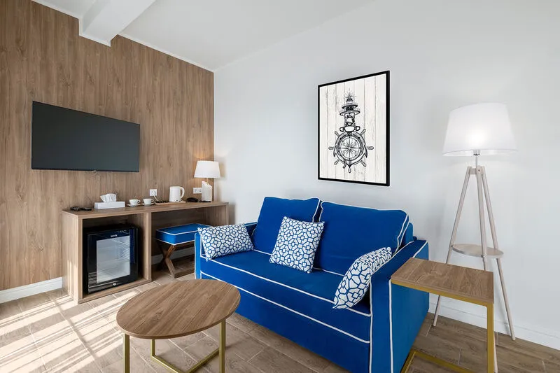 Люкс 2-местный 2-комнатный (с лоджией)