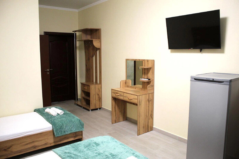 Стандартный 3-местный (цоколь)