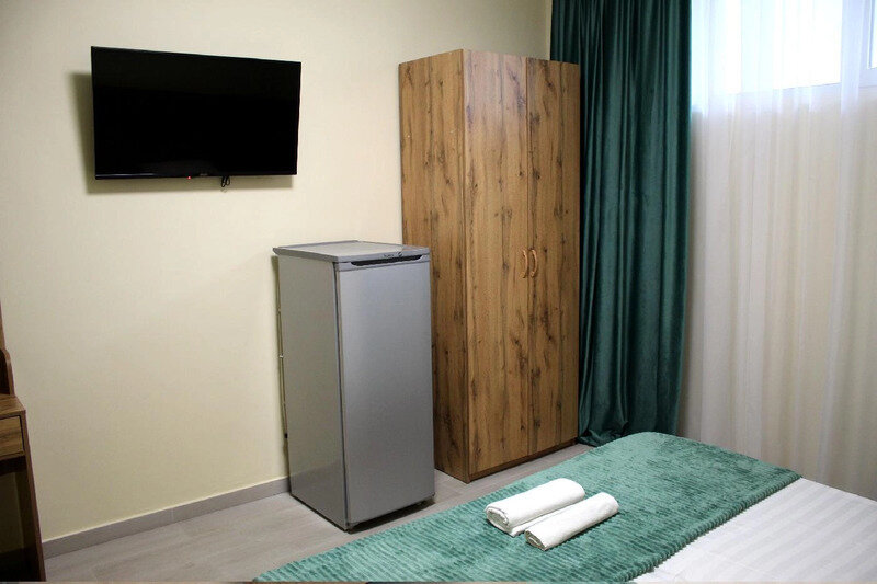 Стандартный 3-местный (цоколь)