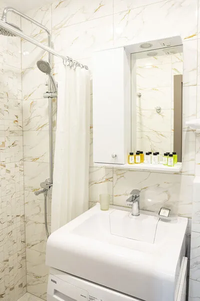 Deluxe 3-местный (с балконом)