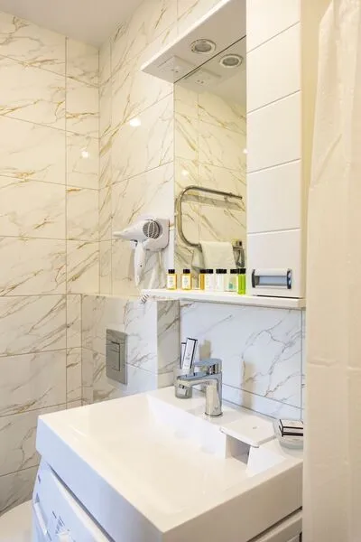 Lux 5-местный (с балконом)