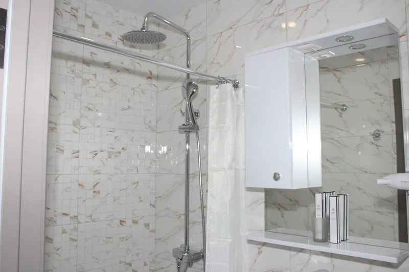 Lux Family 6-местный