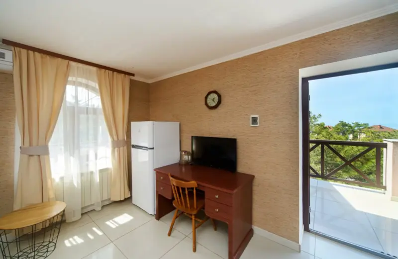 Люкс 3-местный 1-комнатный