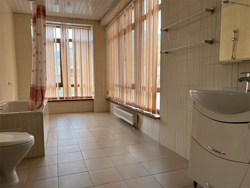 Улучшенный Семейный 6-местный 2-комнатный