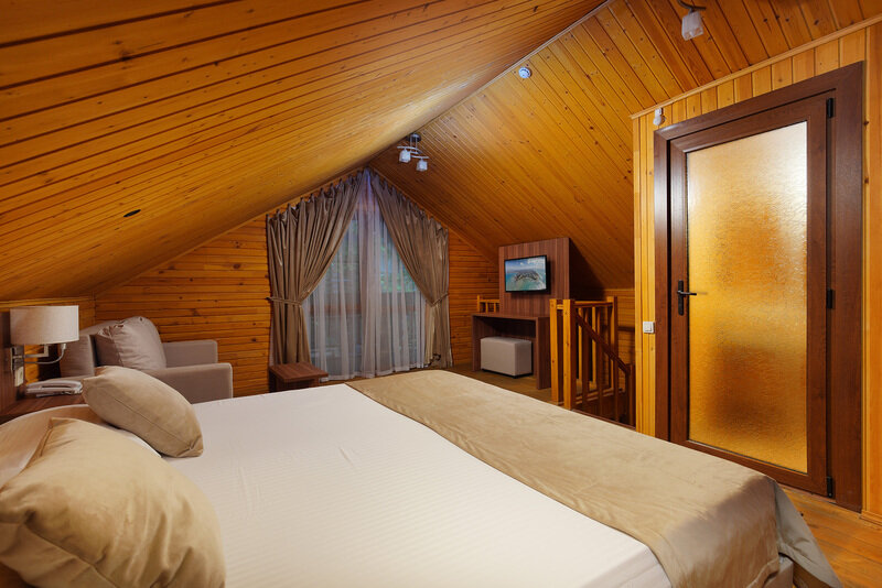 Коттедж Семейный 4-местный 2-комнатный