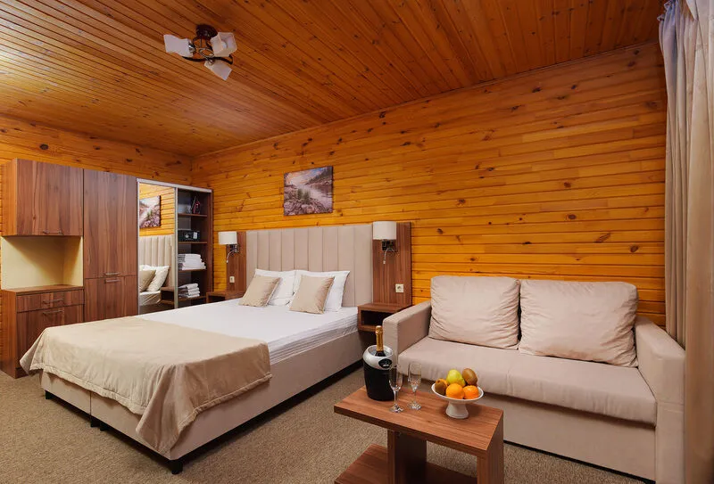 Коттедж Семейный 4-местный 2-комнатный