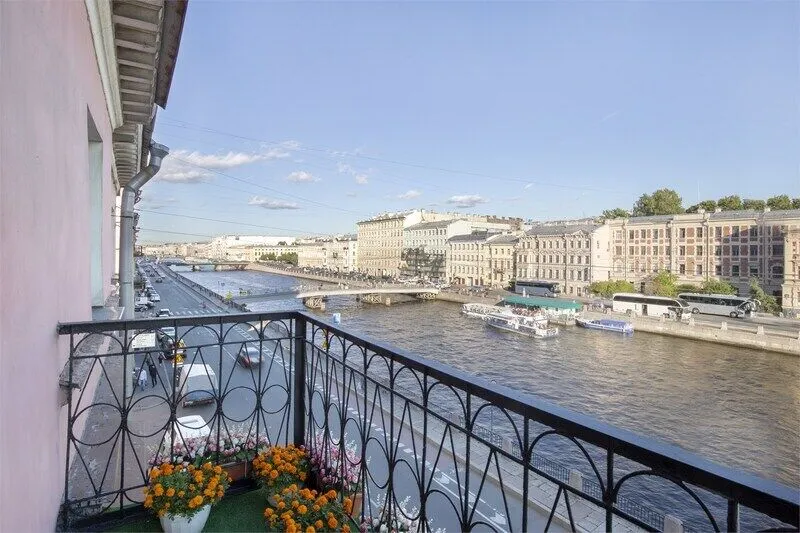 Люкс 2-местный 2-комнатный (с видом на Фонтанку)