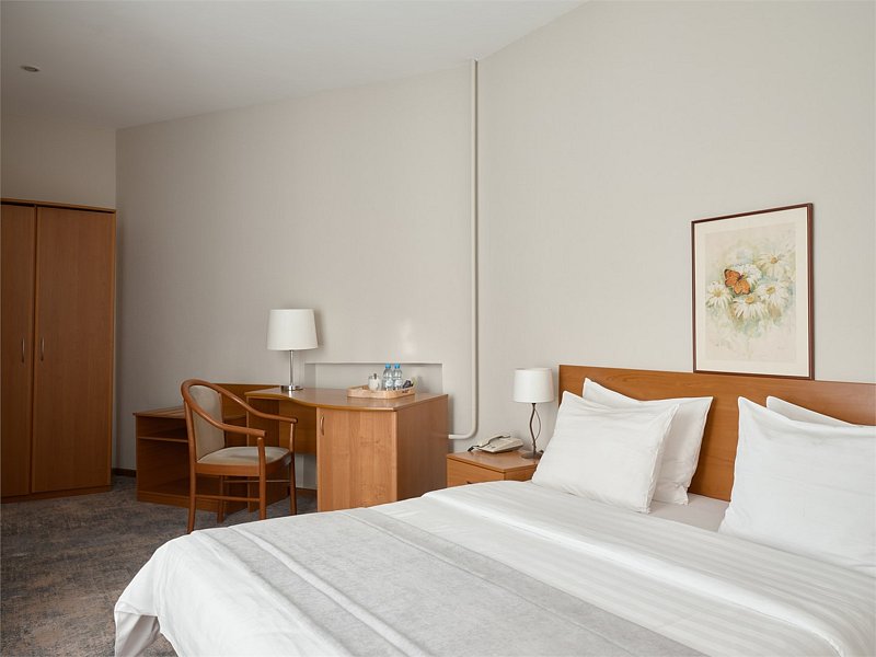 Стандартный 1-местный