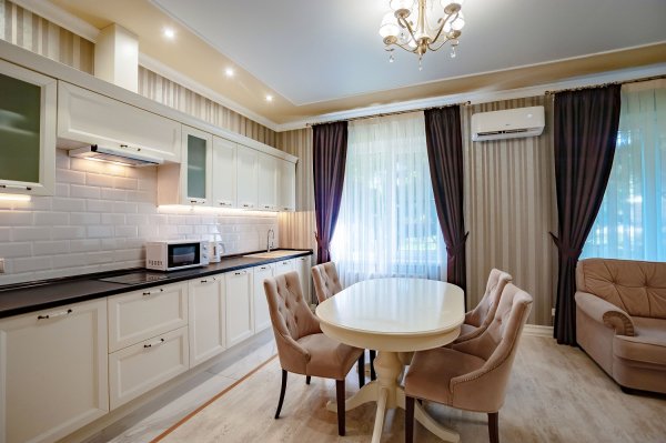 Коттедж 2-местный 2-комнатный Люкс (№3,6,14)