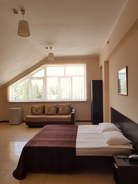 Супериор 2-местный 2-комнатный (мансарда)