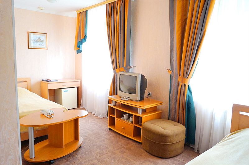 Стандартный 1-местный