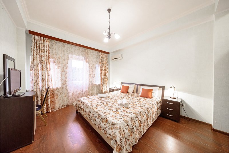 Коттедж 6-местный 4-комнатный 3-этажный