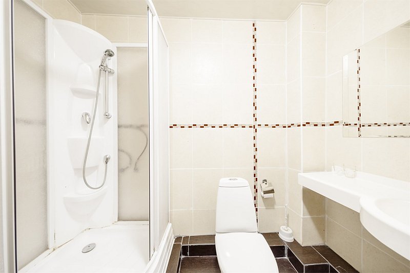 Коттедж 6-местный 4-комнатный 3-этажный