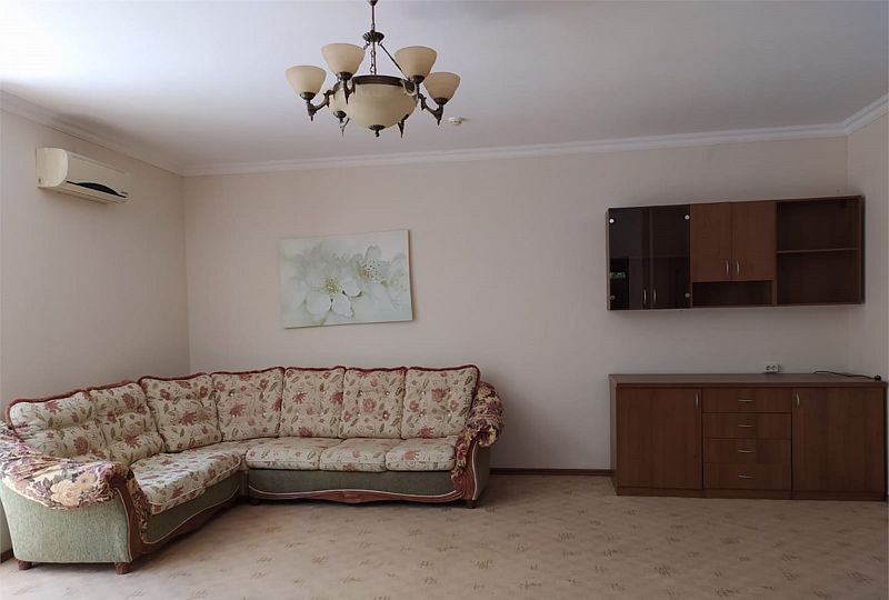 Люкс 2-местный 2-комнатный (с джакузи)