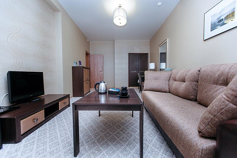 Люкс 3-местный 2-комнатный (корпус Запад)